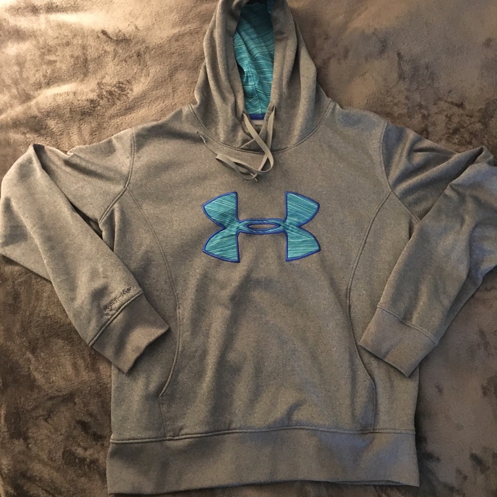 Under Armour Storm Hooded Cold Gear Top